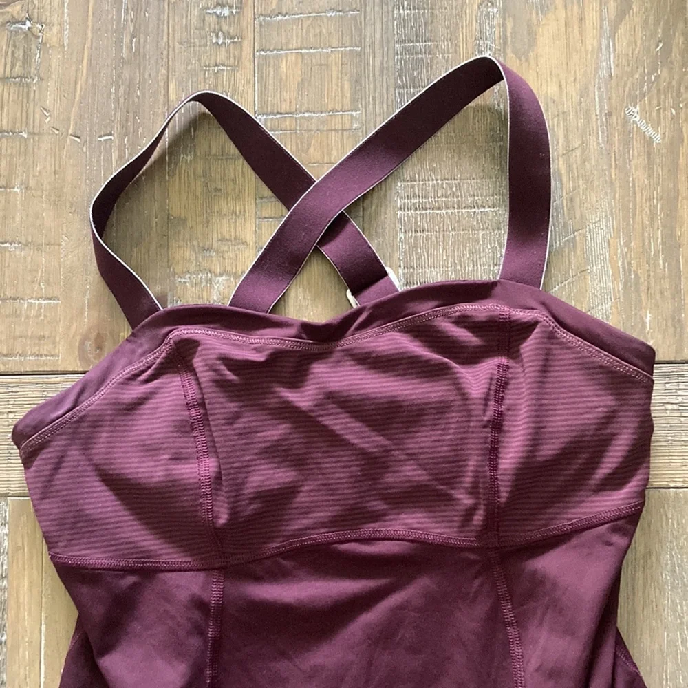 Lululemon Tank (Size 6) - Picture 4 of 9